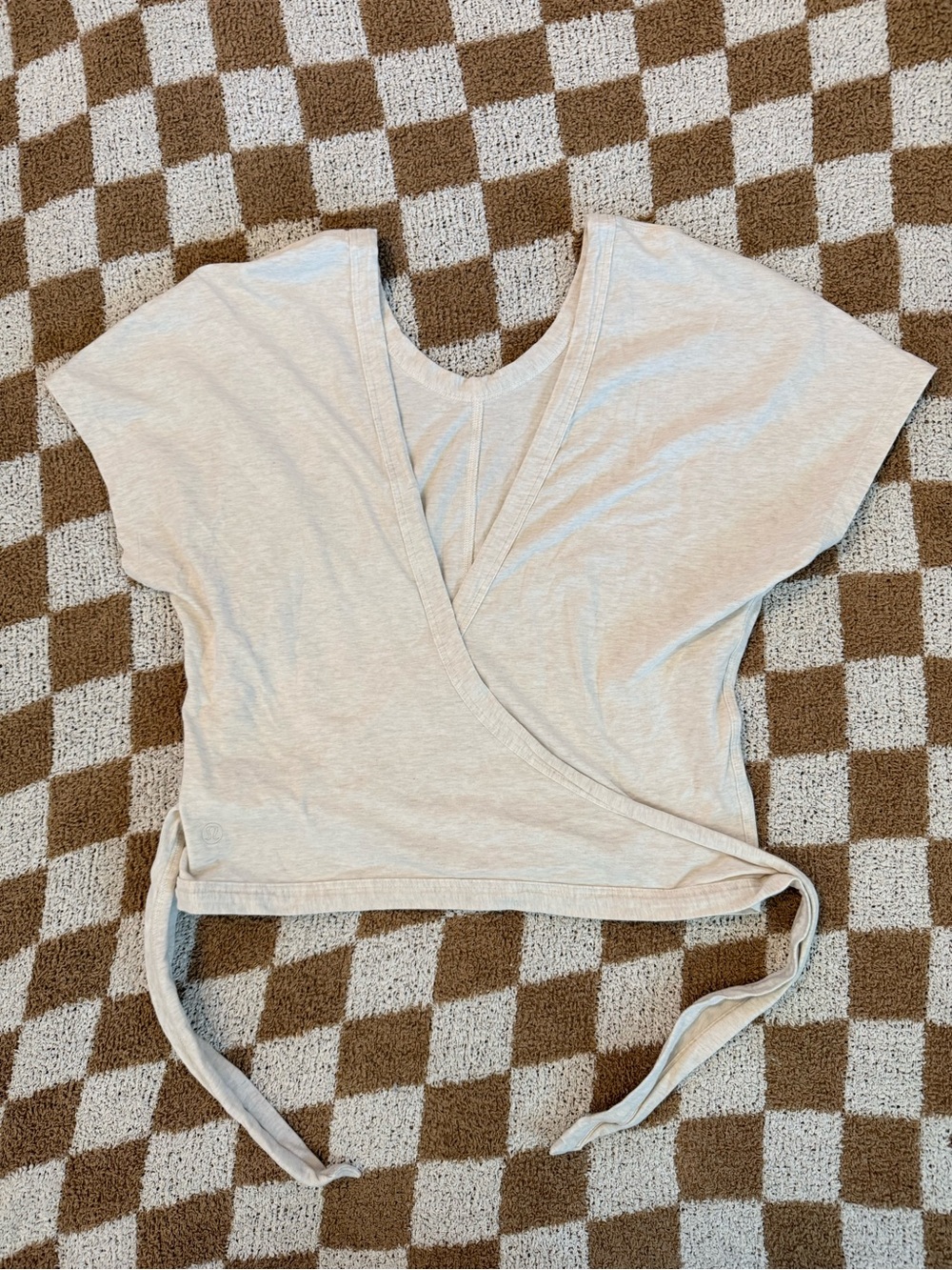 Lululemon Cream Align Wrapped Crop Top - Picture 4 of 5